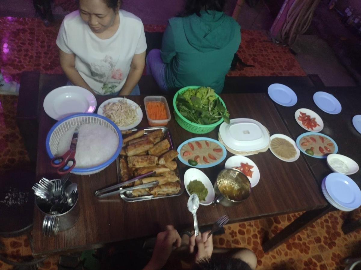 Mae Sot Commune Екстериор снимка