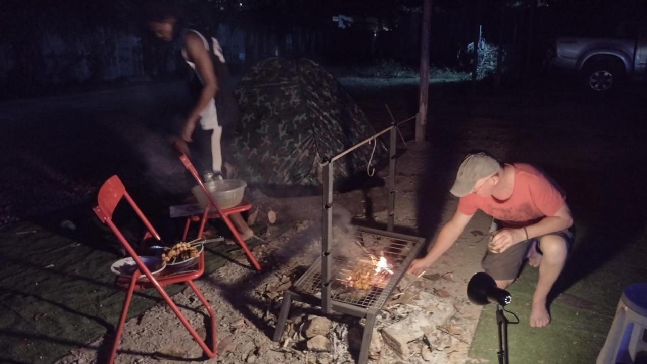 Mae Sot Commune Екстериор снимка