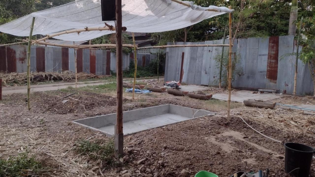 Mae Sot Commune Екстериор снимка