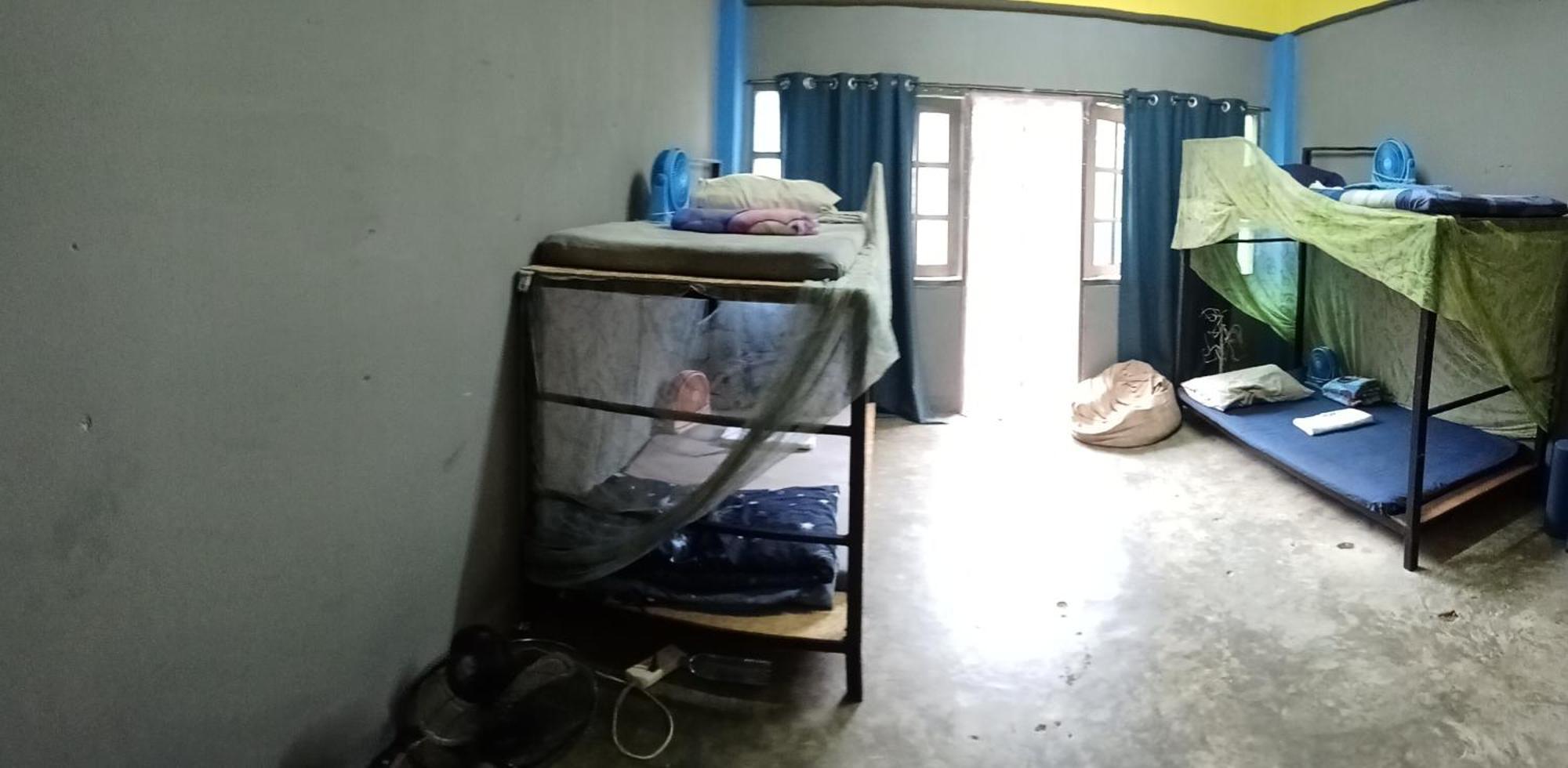 Mae Sot Commune Екстериор снимка